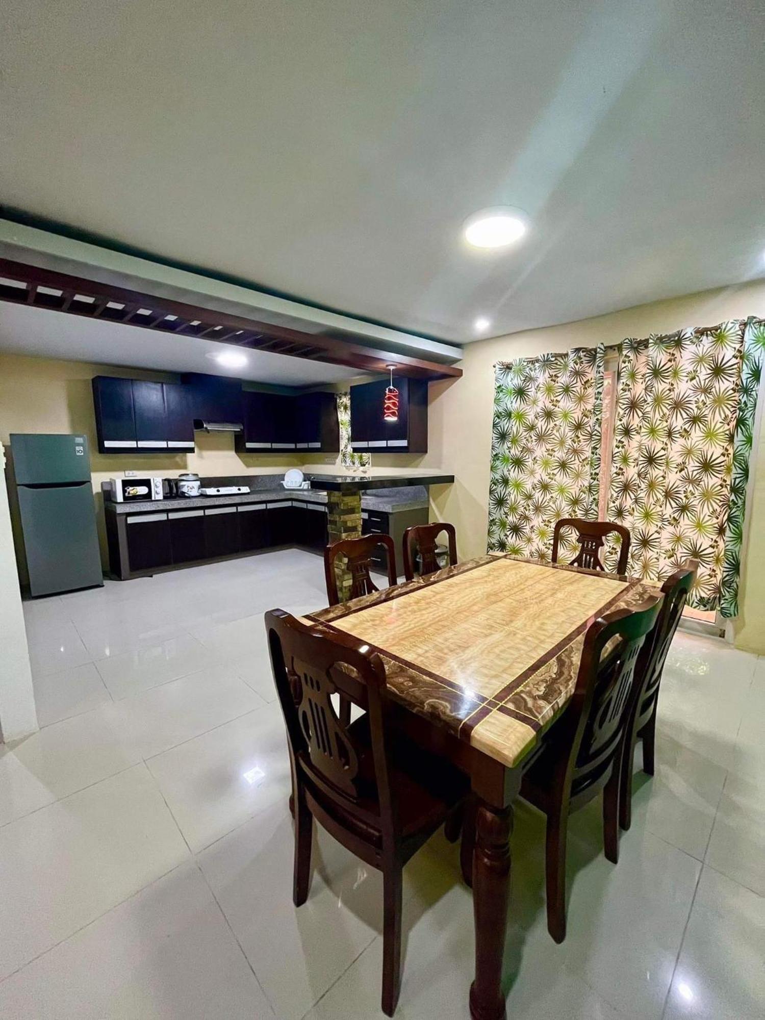 Forest View Leisure Residences Olongapo Esterno foto